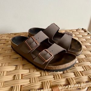 Birkenstock Women’s Arizona Brown Size 38